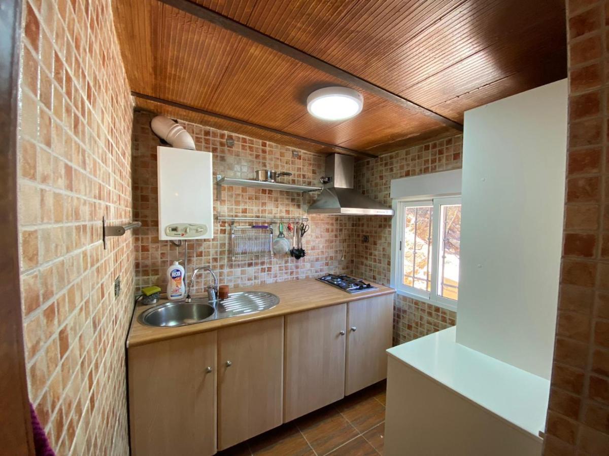 TrassierraRooms D Habitación equipada con cocina y baño en Córdoba Exterior foto